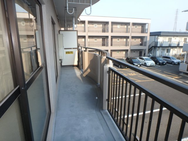 サニーコート住吉　A棟のバルコニー