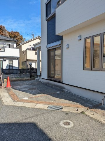 【駐車場】 | 緑区平山町　中古戸建