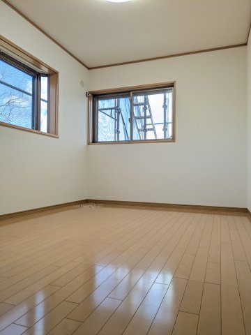 【洋室】 | 緑区平山町　中古戸建