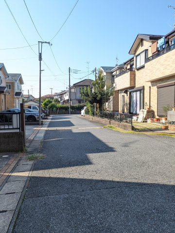 【前面道路含む現地写真】 | 緑区平山町　中古戸建