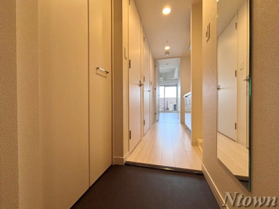 【玄関】 | プレサンスNAGOYAファスト | シンプルで使いやすい玄関です