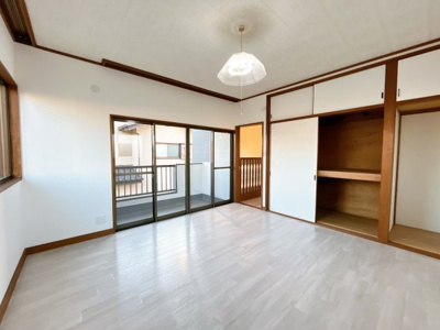 【洋室】 | 太田市新道町　中古住宅