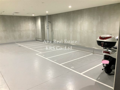 【その他共用部分】 | クレストコート靱公園 | 敷地内には便利なバイク置場があります！