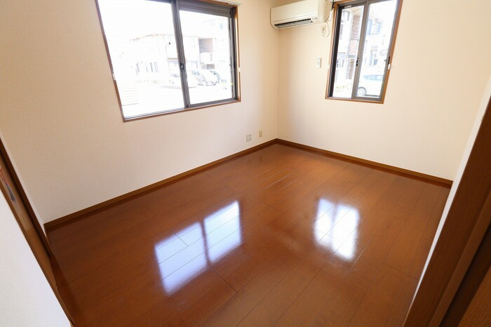 ドミール・シャルマンDの寝室|北側洋室