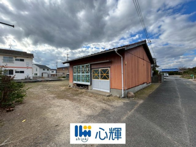 【外観】 | 宇部市黒石北2丁目土地／家屋付き・現況渡し・約87坪 | 現地（2025年12月4日撮影）
現況渡しとなります。