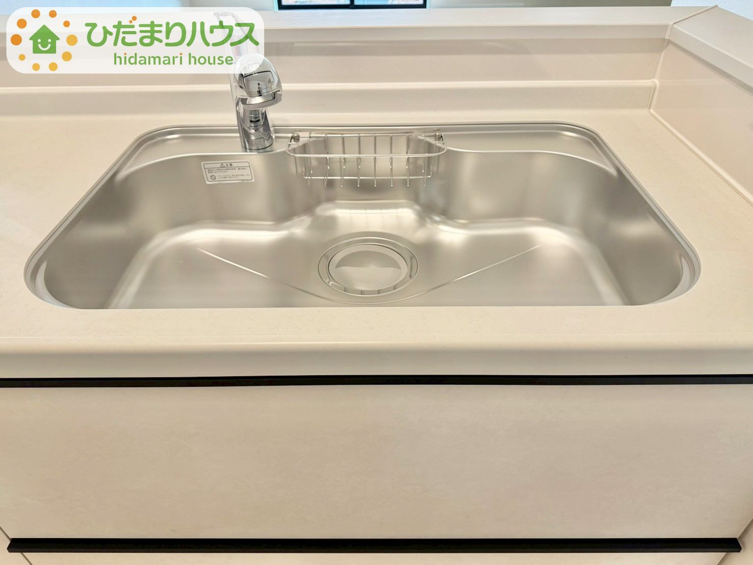 野田山崎2工区　新築戸建　2-F号棟のキッチン|広々としたシンク！