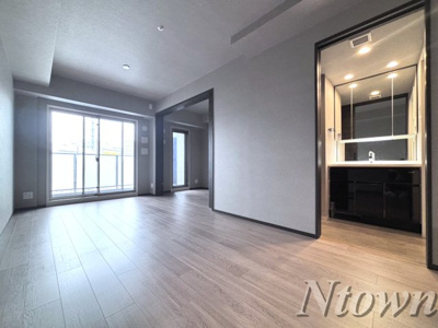 【居間・リビング】 | プレサンス ロジェ 名古屋駅 NORTH FRONT | 使いやすい居間です