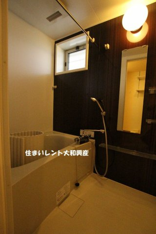 ヴィーブル草薙の浴室