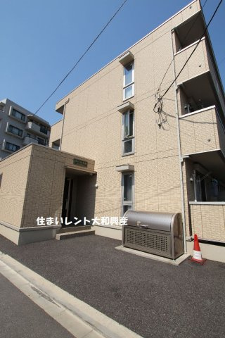 ヴィーブル草薙のエントランス