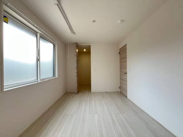 D-residence西野の洋室