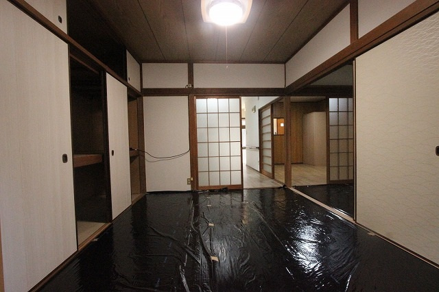 下田アパートの和室