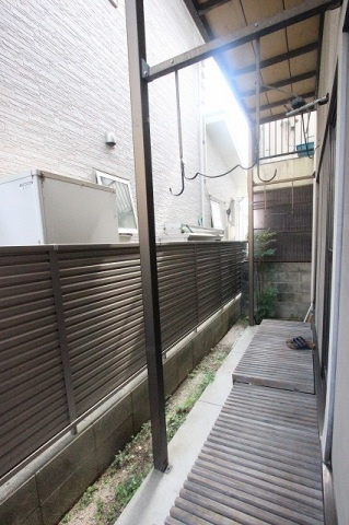下田アパートのバルコニー