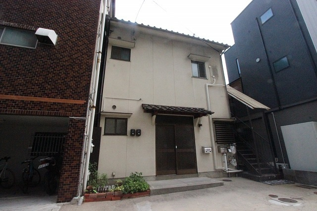 下田アパートの外観
