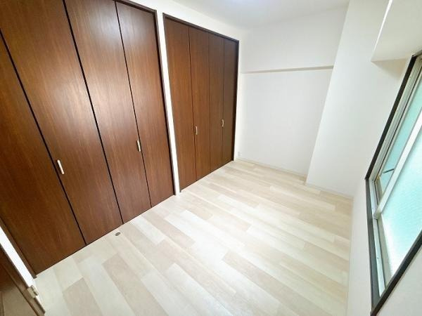 パルハイツ広の洋室