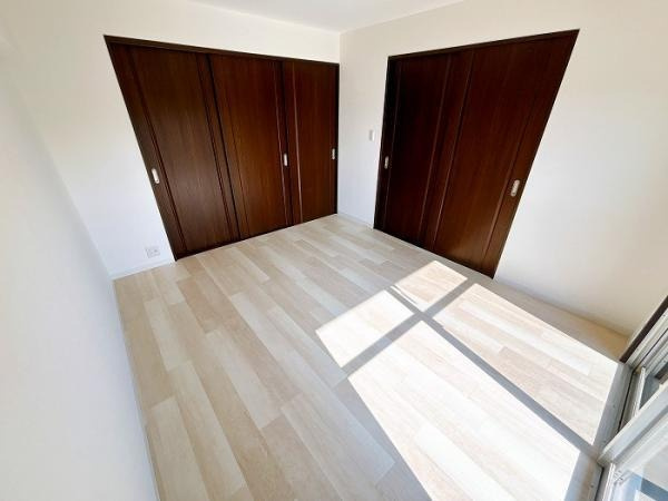 パルハイツ広の洋室