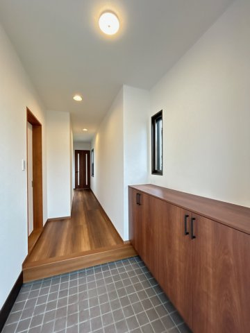 リフォーム中古戸建　岐阜市洞　平成6年築の玄関