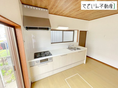 【キッチン】 | 熊谷市拾六間　中古住宅   | 現地(2026年4月撮影)