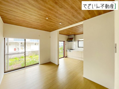 【居間・リビング】 | 熊谷市拾六間　中古住宅   | 現地(2026年4月撮影)