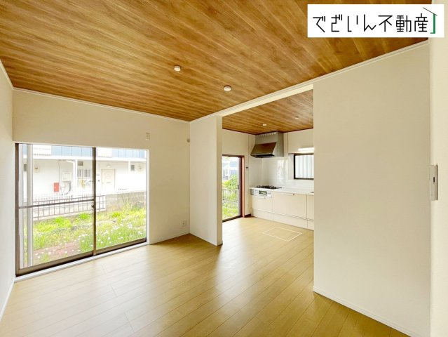 【居間・リビング】 | 熊谷市拾六間　中古住宅   | 現地(2026年4月撮影)
