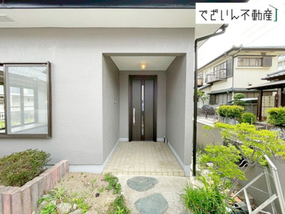 【玄関】 | 熊谷市拾六間　中古住宅   | 現地(2026年4月撮影)
