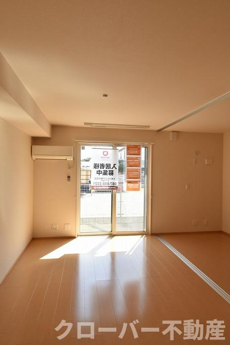 アリエッタ B棟の居間・リビング|LDK10.5帖