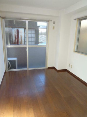 【内装】 | エメロード