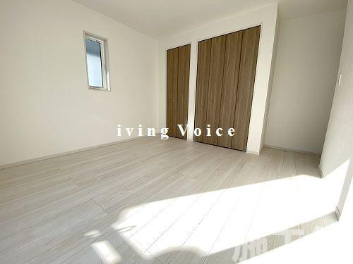 【洋室】 | 【仲介手数料０円】座間市緑ヶ丘1丁目2期　新築一戸建て | 座間市緑ヶ丘1丁目2期　新築一戸建て