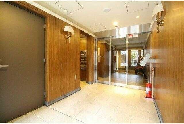 クリオ元浅草のエントランス