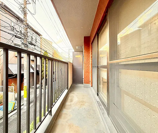 【バルコニー】