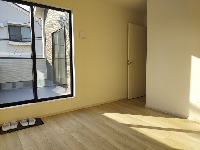 宝塚市南ひばりガ丘1丁目新築一戸建の洋室|2階洋室約7.2帖