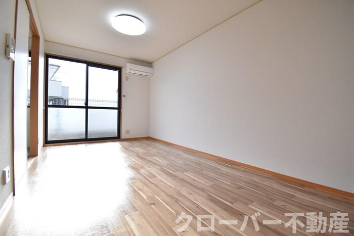 エポック２１の居間・リビング|ＤＫ９帖