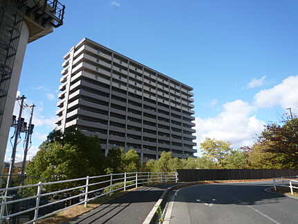 フローレンス東雲グランドアークの外観