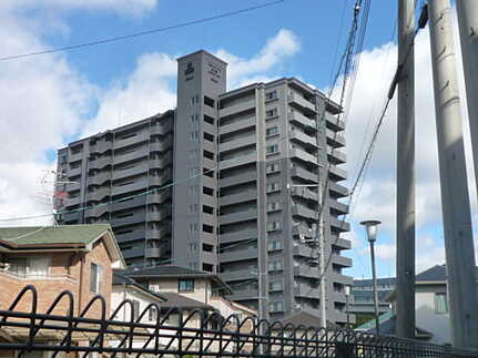 フローレンス東雲グランドアークの外観