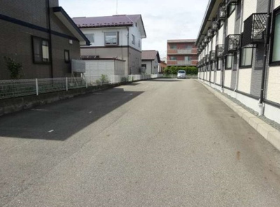 【その他】 | レオパレストレニア