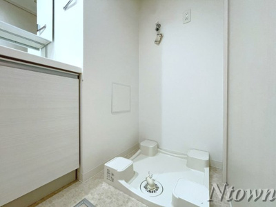 【その他】 | カスタリア新栄II | 洗濯機置き場です