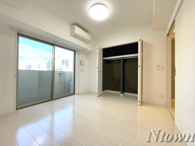 【居間・リビング】 | カスタリア新栄II | 毎日通るロビーはこのようになっています