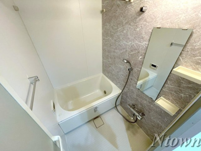 【浴室】 | カスタリア新栄II | お風呂です