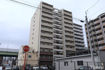 【外観】 | カスタリア新栄II | 外観は落ち着いています