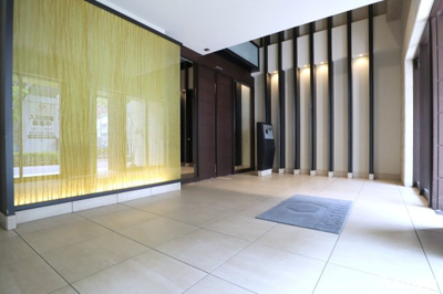 【エントランス】 | カスタリア新栄II | エントランスです