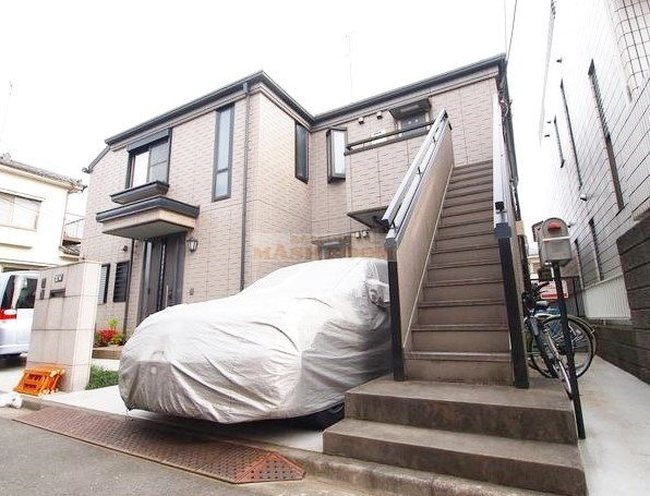 アグラードのエントランス