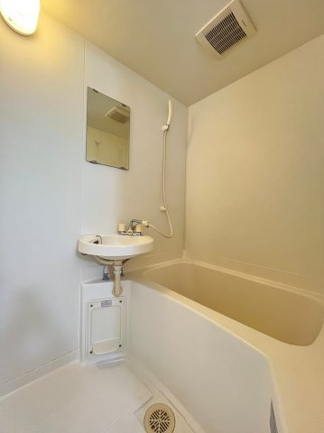 サイノセハウスの浴室