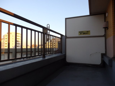 【バルコニー】 | ルセージュ初台