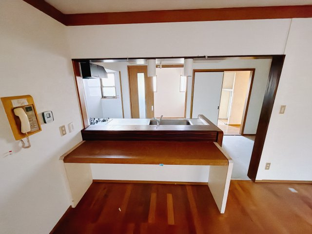 【中古戸建】前橋市総社町1期のダイニング|■ダイニング｜出来上がった料理を運びやすいダイニング♪お料理中も家族との会話がはずみます♪