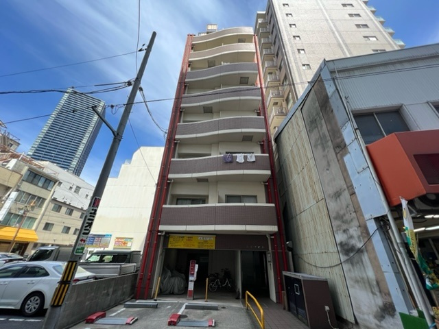 的場Yビルの外観|鉄筋コンクリート造9階建てマンション
