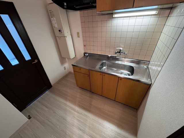 的場Yビルのキッチン