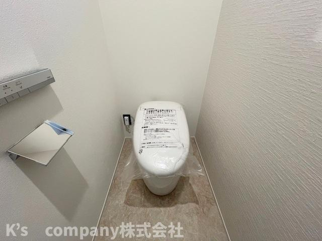 藤沢市辻堂1丁目　新築戸建　A号棟のトイレ|1階トイレ◇◇