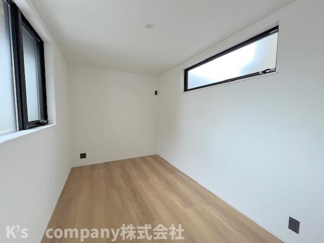 藤沢市辻堂1丁目　新築戸建　A号棟の洋室|納戸付き◇◇