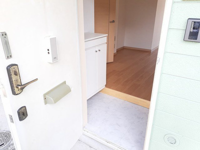 【玄関】 | エルサティⅠ | シューズボックスあり