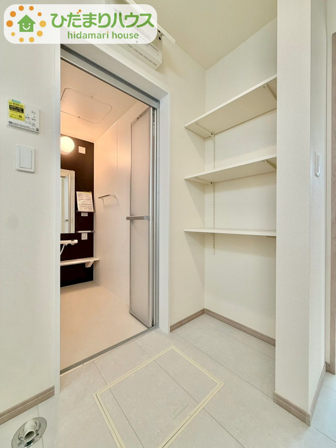 野田山崎2工区　新築戸建　2-G号棟の脱衣所|備え付け収納で、スッキリお片付け！					
