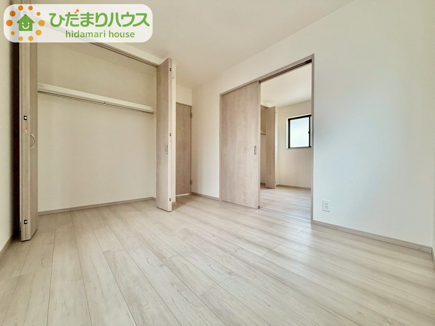 野田山崎2工区　新築戸建　2-G号棟の洋室|居室にゆとりが持てる大収納クローゼット付き♪						
